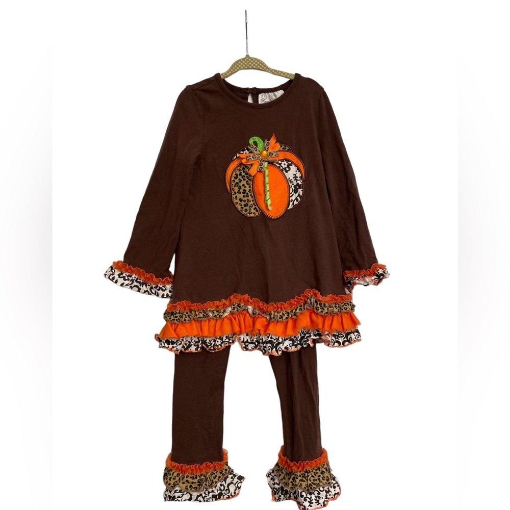 Rare editions thanksgiving outfit with matching ruffle leggings. Size 5